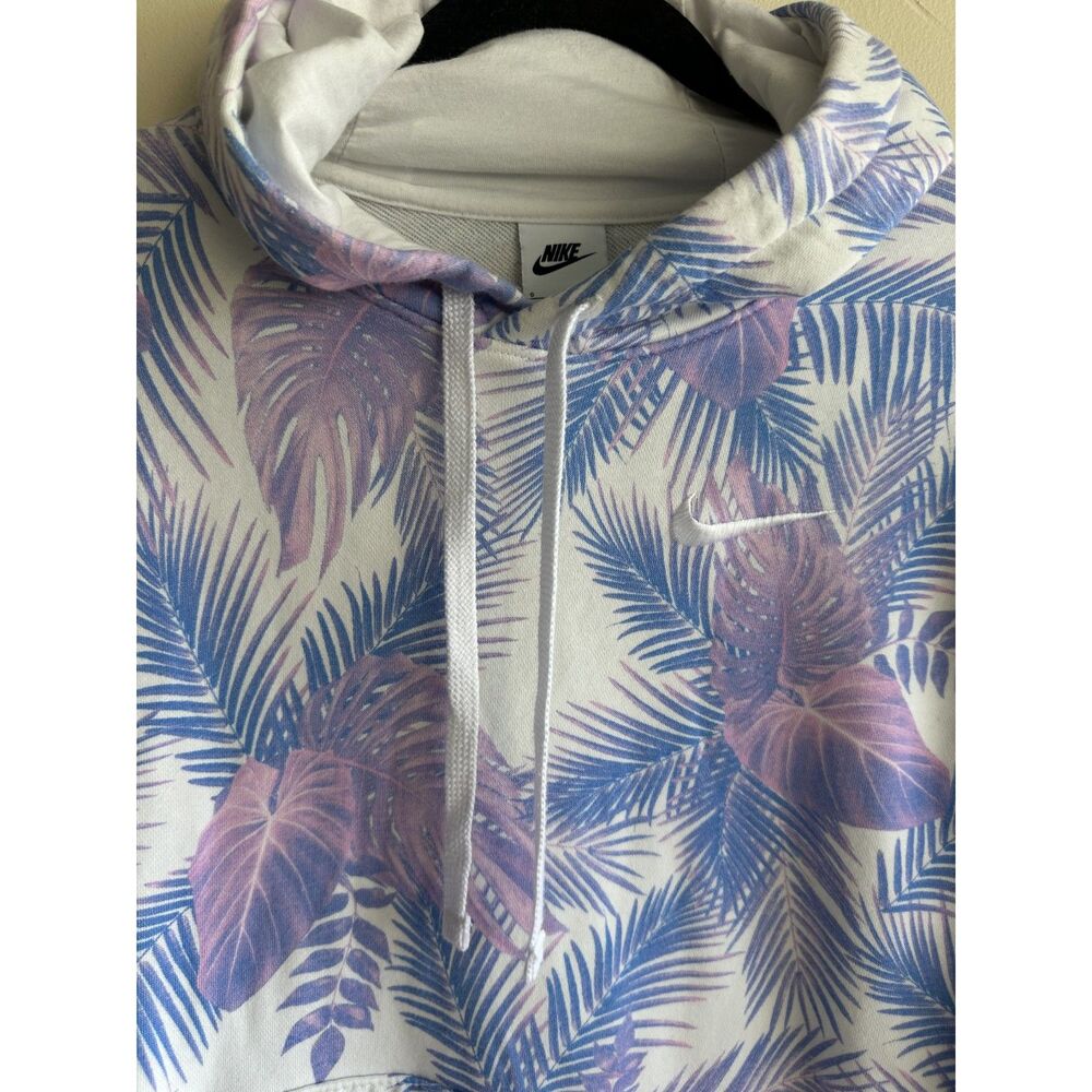 Nike Women’s Small Tropical Floral Palm Print Pullover Hoodie